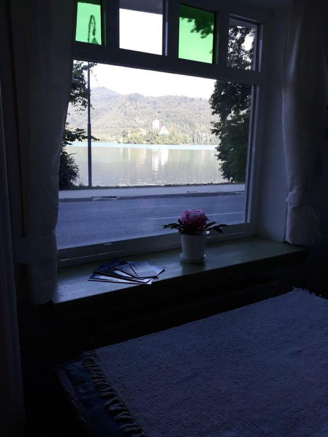 Pletna Lake View Apartment 블레드 외부 사진